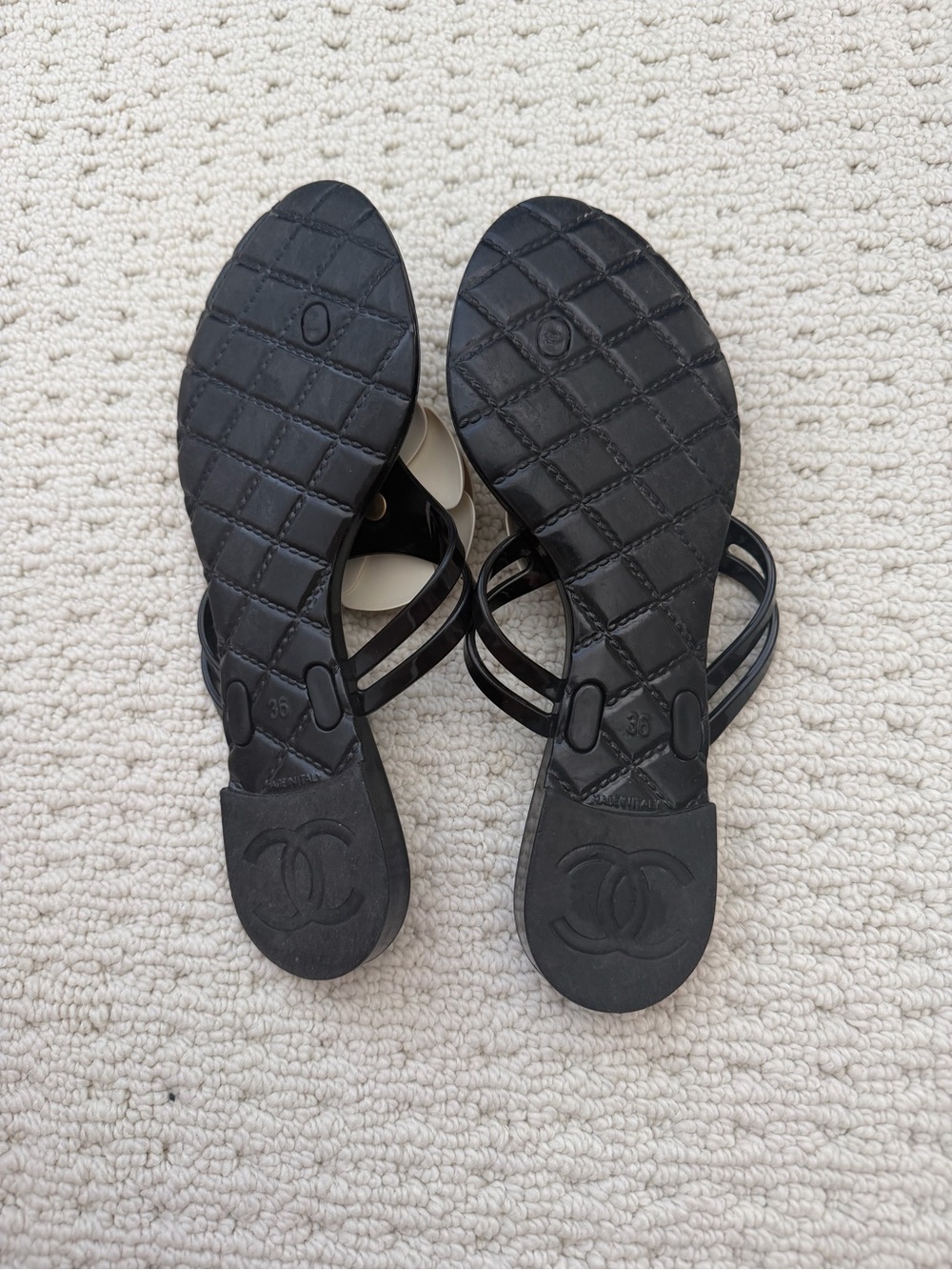 CHANEL CASUAL SANDALS - Picture 2 of 2